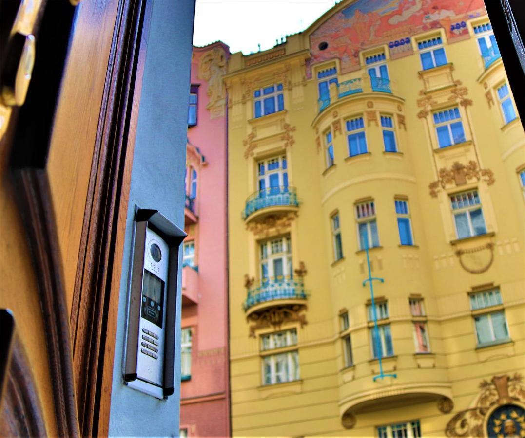 Flowers Apartments Praha Exteriér fotografie